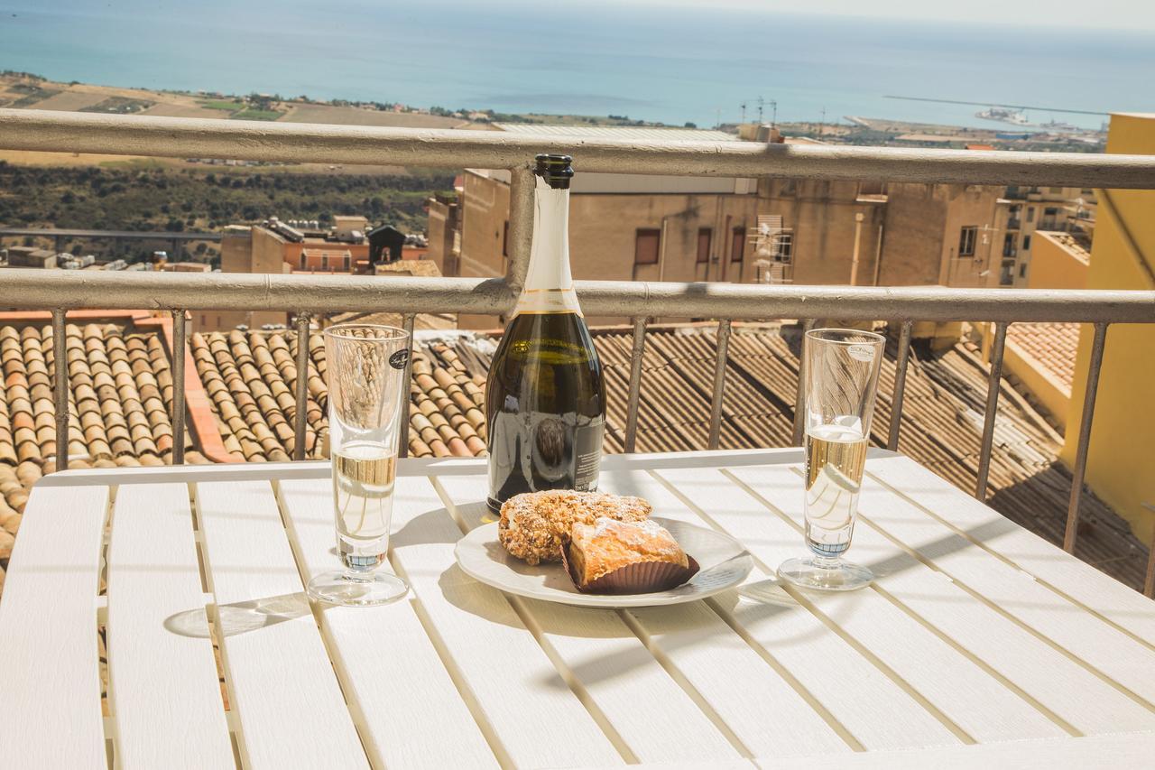 B&B Alla Cattedrale Агридженто Екстериор снимка