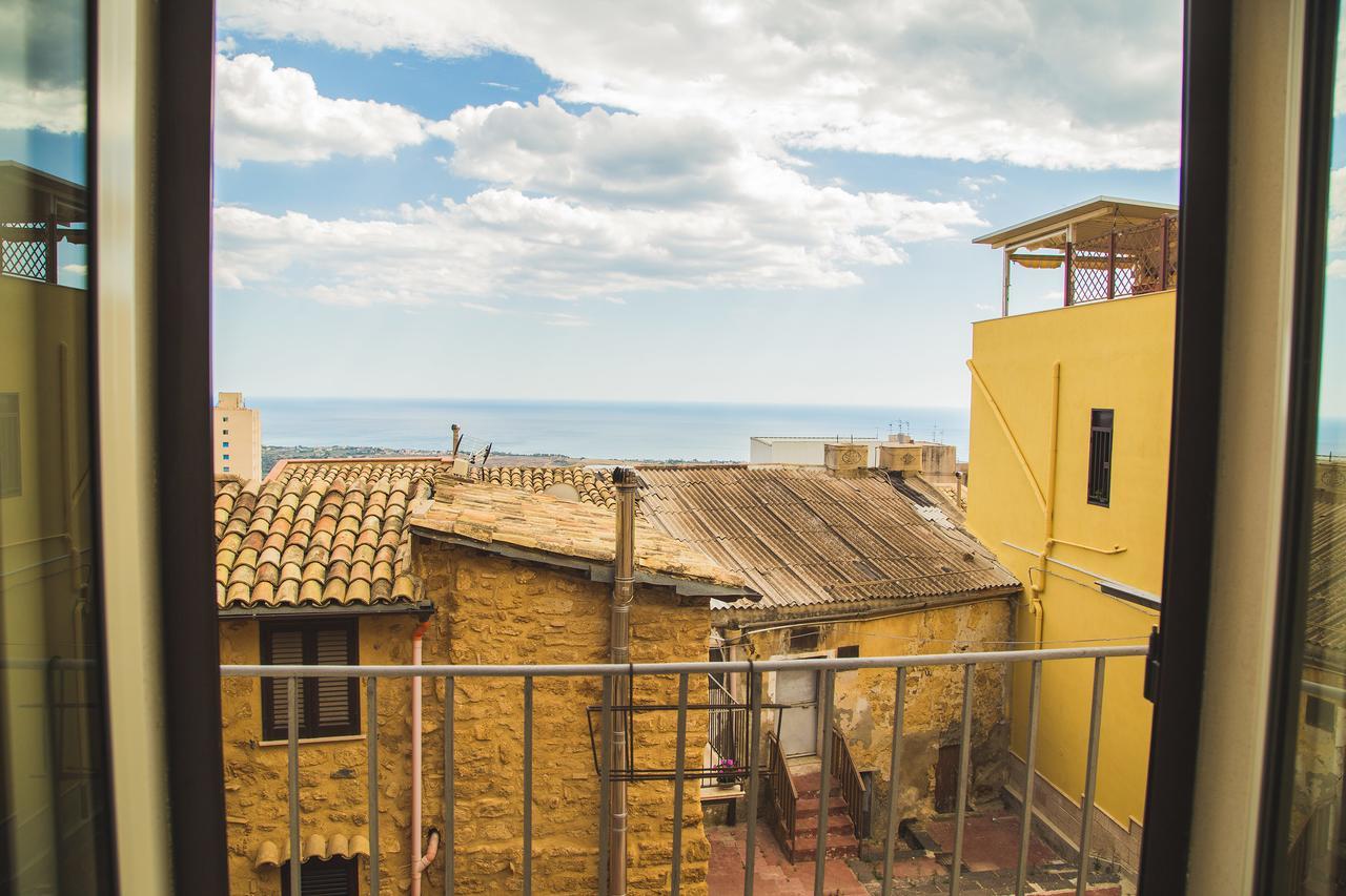 B&B Alla Cattedrale Агридженто Екстериор снимка